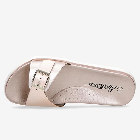 Sandalias Planas Mujer Nicoboco Fish Ocre