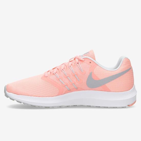 Nike Swift