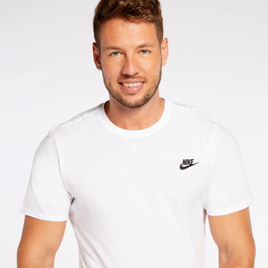 Camiseta Nike Club Camiseta Nike Club