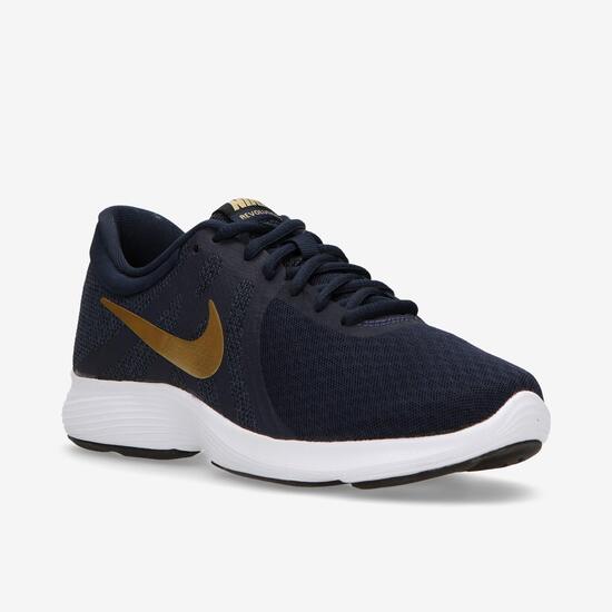 Nike Revolution 4 Nike Revolution 4