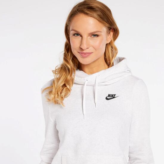 Nike Chimehdy