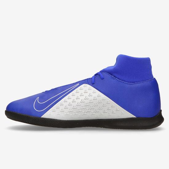 Nike Phantom Vision Club