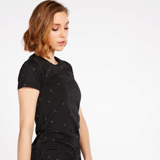 Camiseta Up Basic Camiseta Up Basic