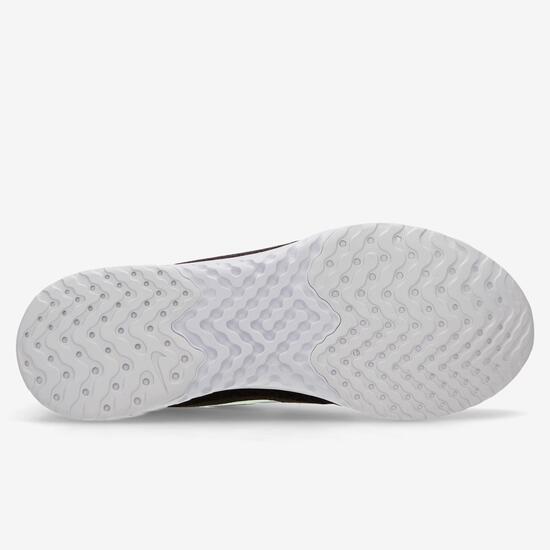 Nike Legend React Nike Legend React