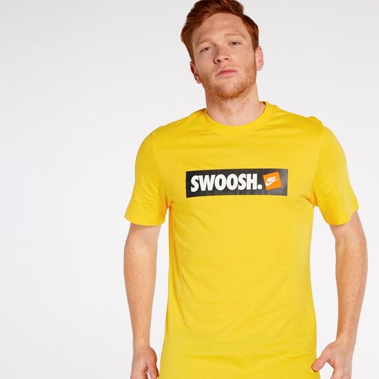 Camiseta Nike Swoosh Camiseta Nike Swoosh