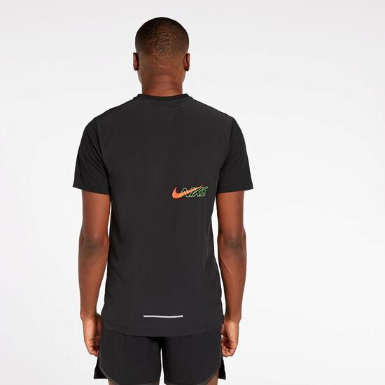 camiseta running nike