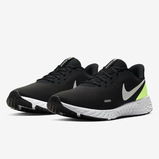 Nike Revolution 5 Nike Revolution 5