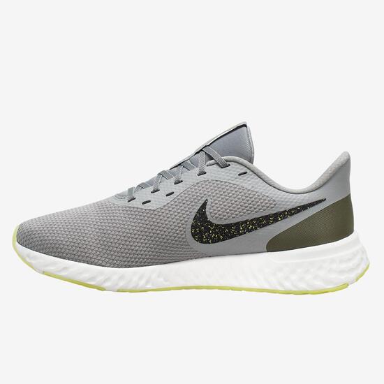 Nike Revolution 5 Nike Revolution 5