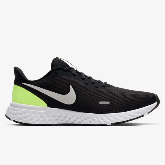Nike Revolution 5 Nike Revolution 5