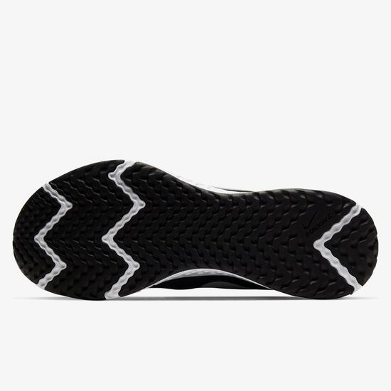 Nike Revolution 5 Nike Revolution 5