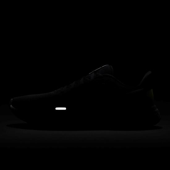Nike Revolution 5 Nike Revolution 5