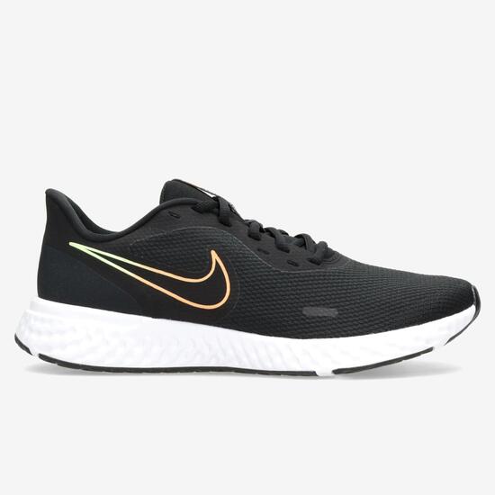 Nike Revolution 5 Nike Revolution 5