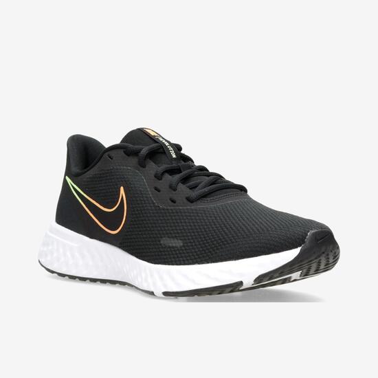 Nike Revolution 5 Nike Revolution 5