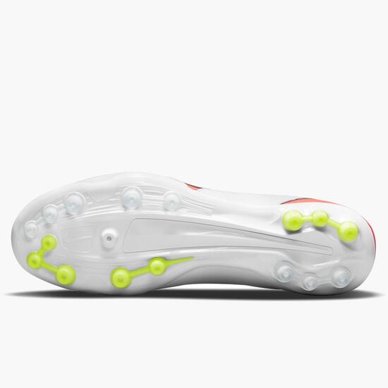 nike tiempo 9.5