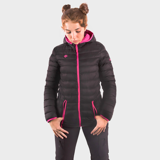 Chaqueta De Fibra Ultraligera Ailama Izas - Negro/Rosa - Ailama | Sprinter  MKP