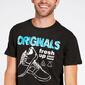 Camiseta Negra Niño Up Stamps