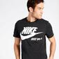 Camiseta Nike Futura Negra
