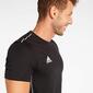 Camiseta adidas Coretee