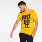Camiseta Nike
