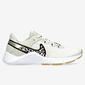 Nike Legend Essential 2 Nike Legend Essential 2