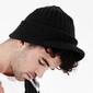 Gorro Beanie De Invierno Con Visera Modelo Peaked Beechfield - Negro Gorro Beanie De Invierno Con Visera Modelo Peaked Beechfield - Negro
