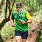 Camiseta Elite Fit Para Running Y Trail Running Kamuabu Comounacabra - Verde - Camiseta Running Divertida Camiseta Elite Fit Para Running Y Trail Running Kamuabu Comounacabra - Verde - Camiseta Running Divertida
