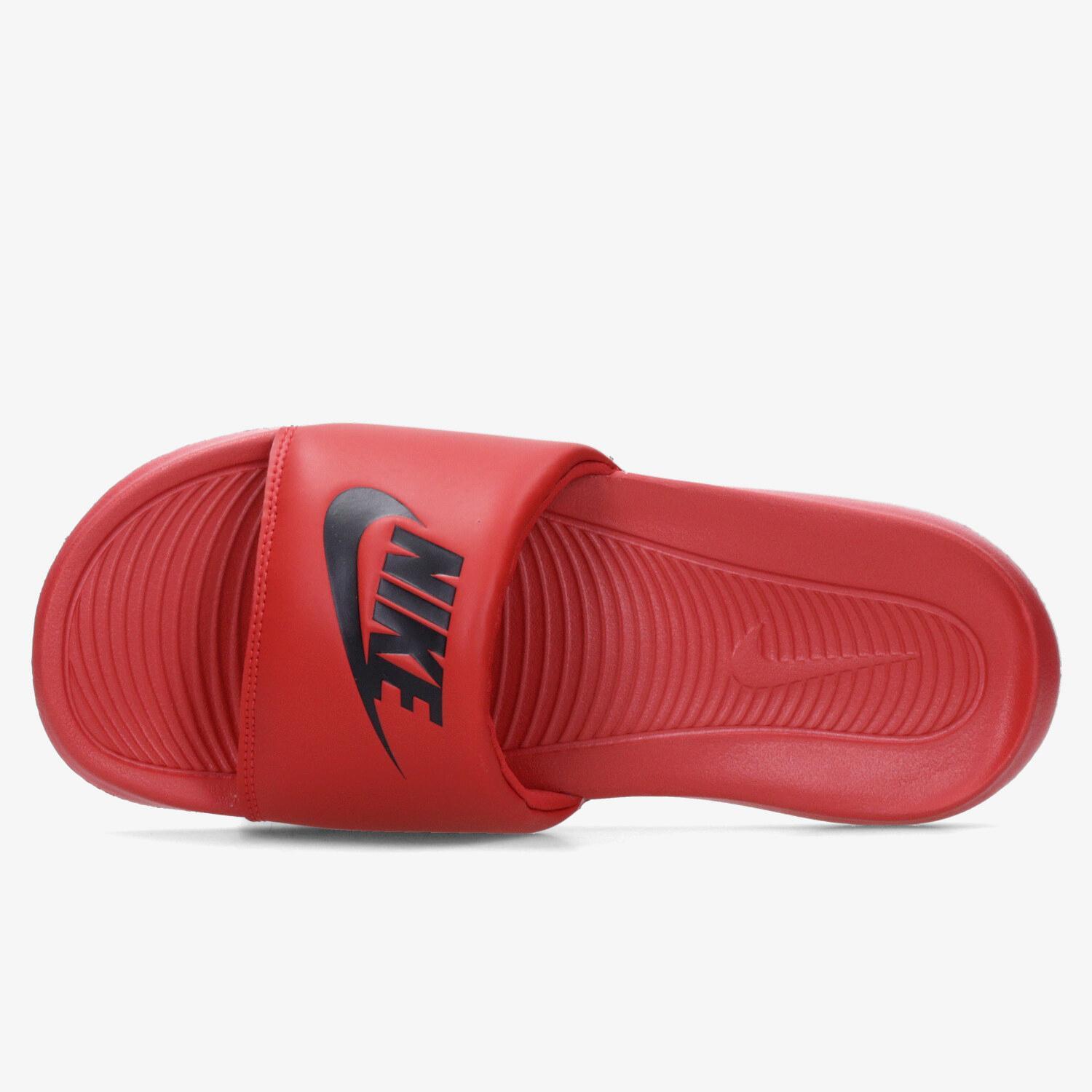 claquette nike blanche et rouge