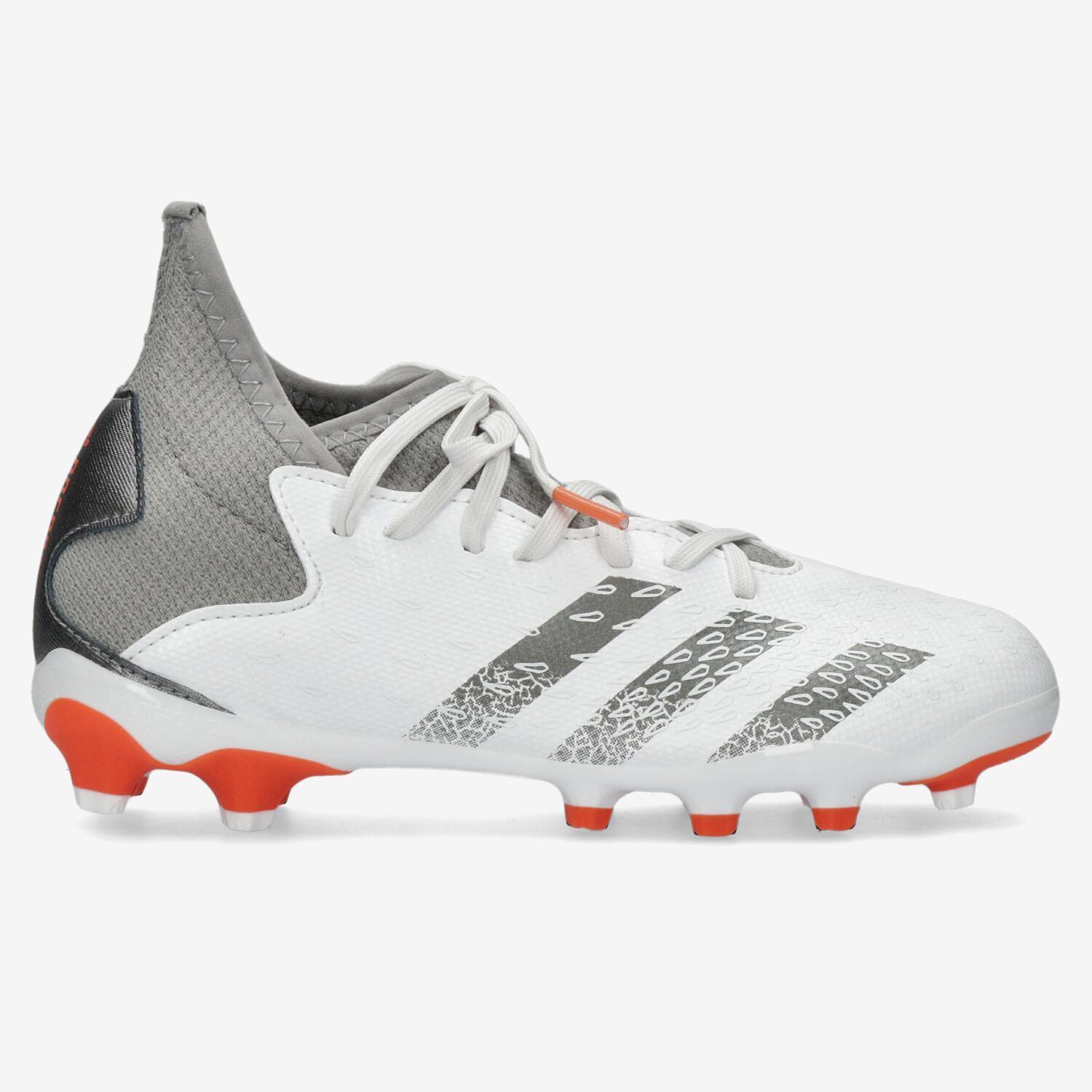 adidas Predator Freak 3 - Blanc - Chaussures Footbal Garçon sports taille 28