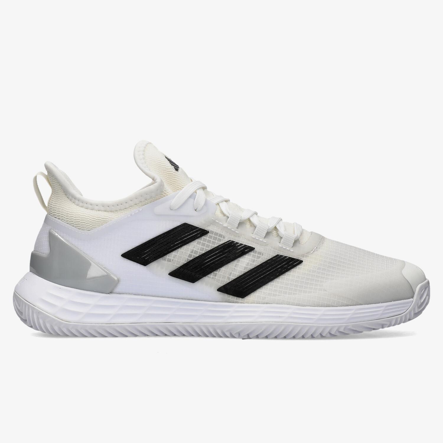 ADIDAS ADIZERO UBERSONIC 4 - Sprinter