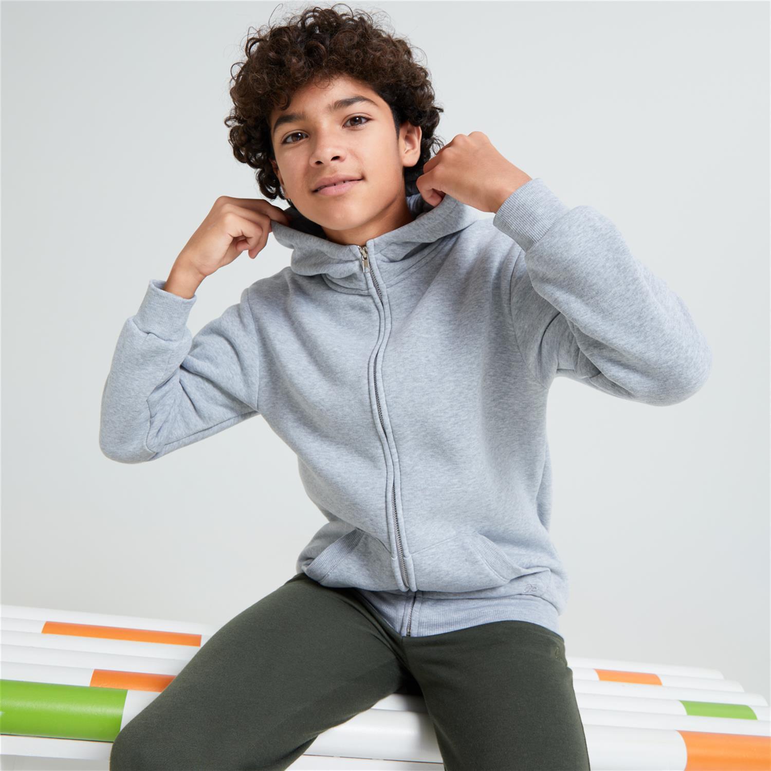 Sudadera Cremallera Up - Gris - Sudadera Capucha Niño talla 12