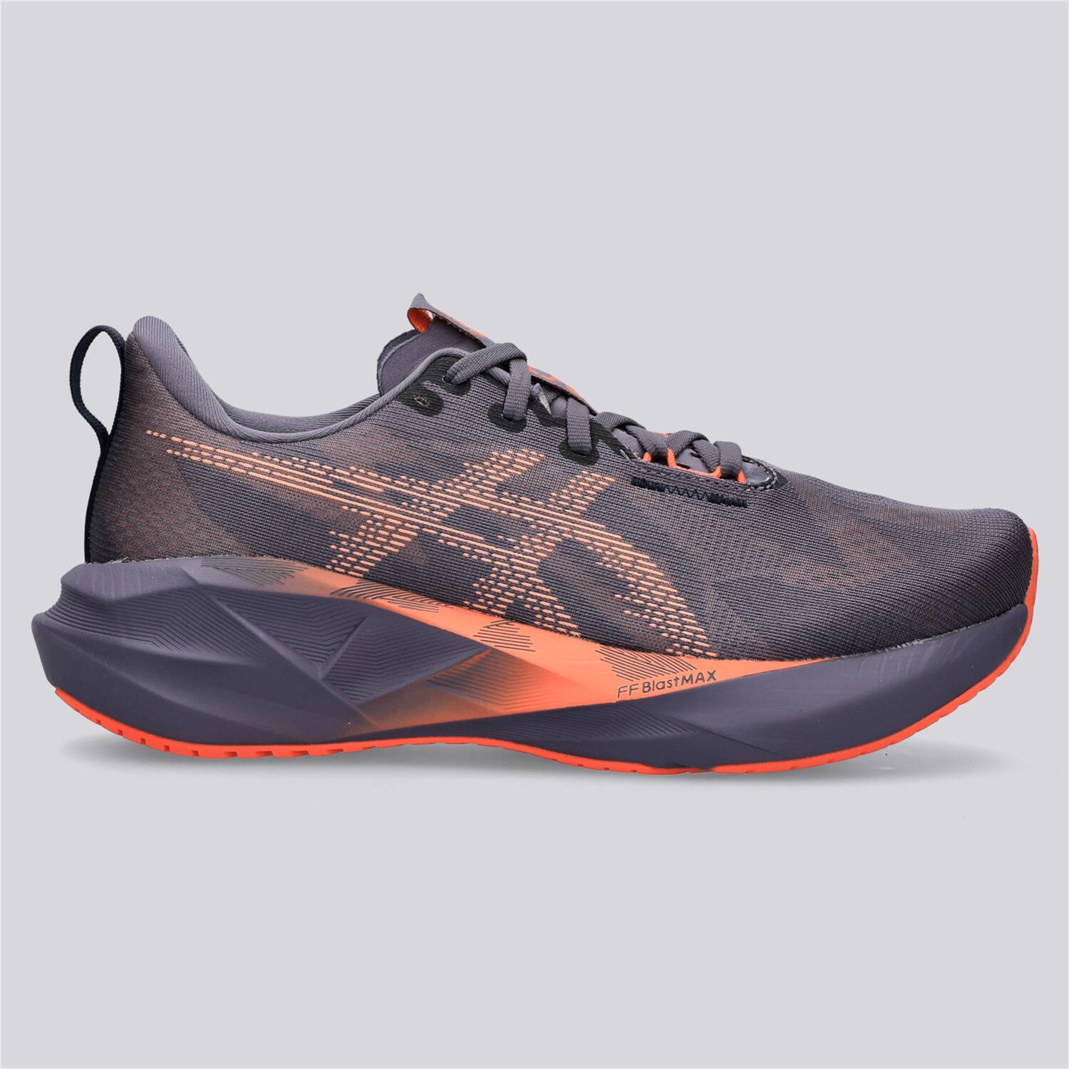 Asics Novablast 5 - Morado - Zapas Running Hombre talla 40.5