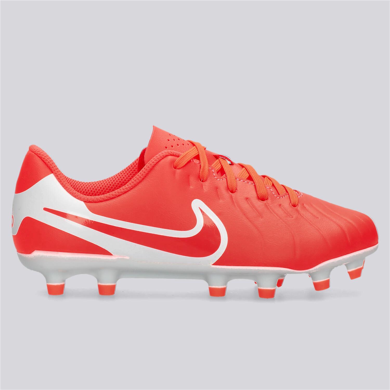 nike tiempo legend