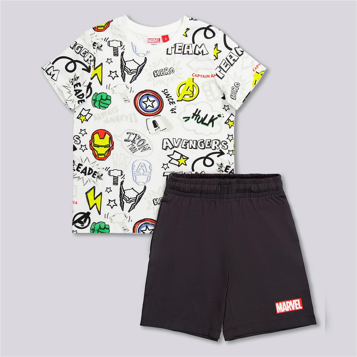 Camiseta Vengadores - Blanco - Conjunto Niño Marvel talla 6