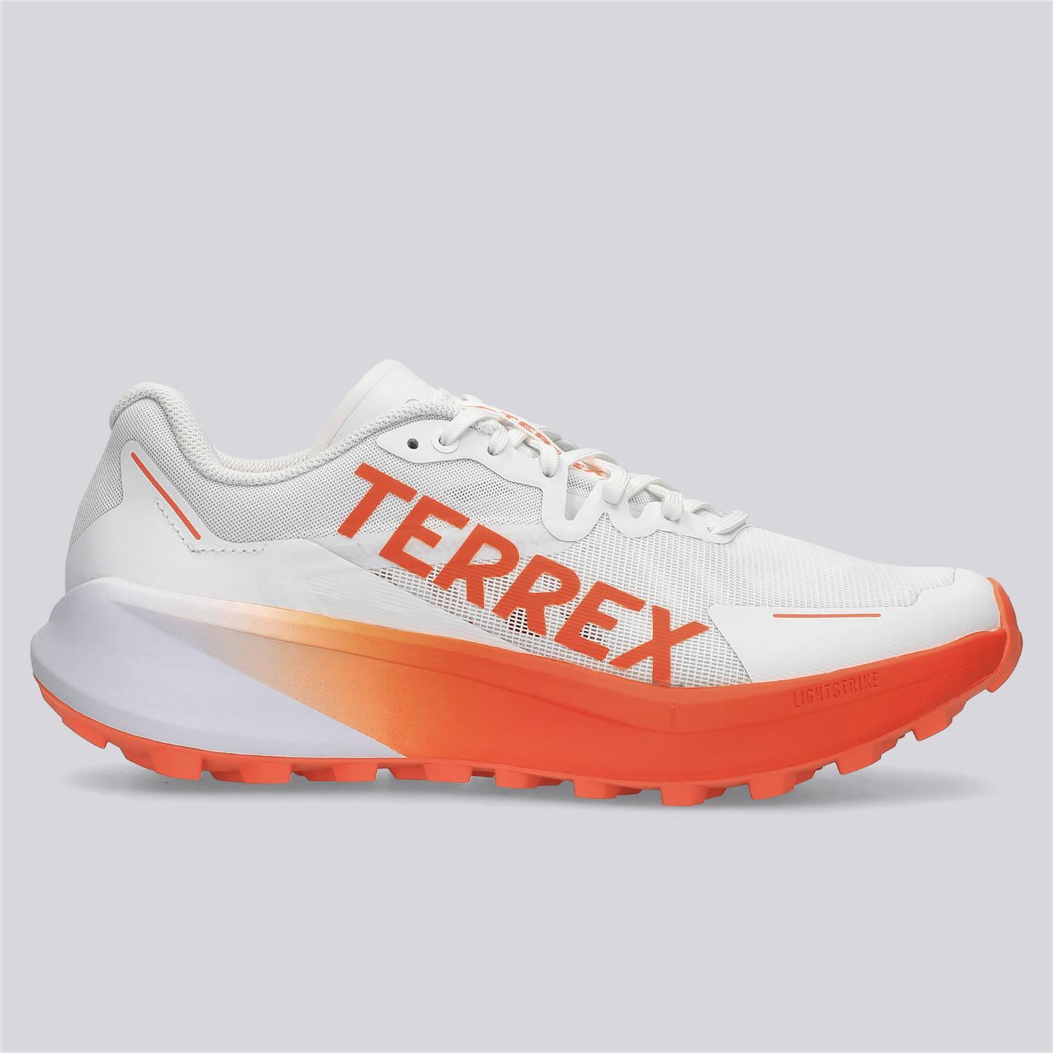 ADIDAS TERREX AGRAVIC 3 - Sprinter