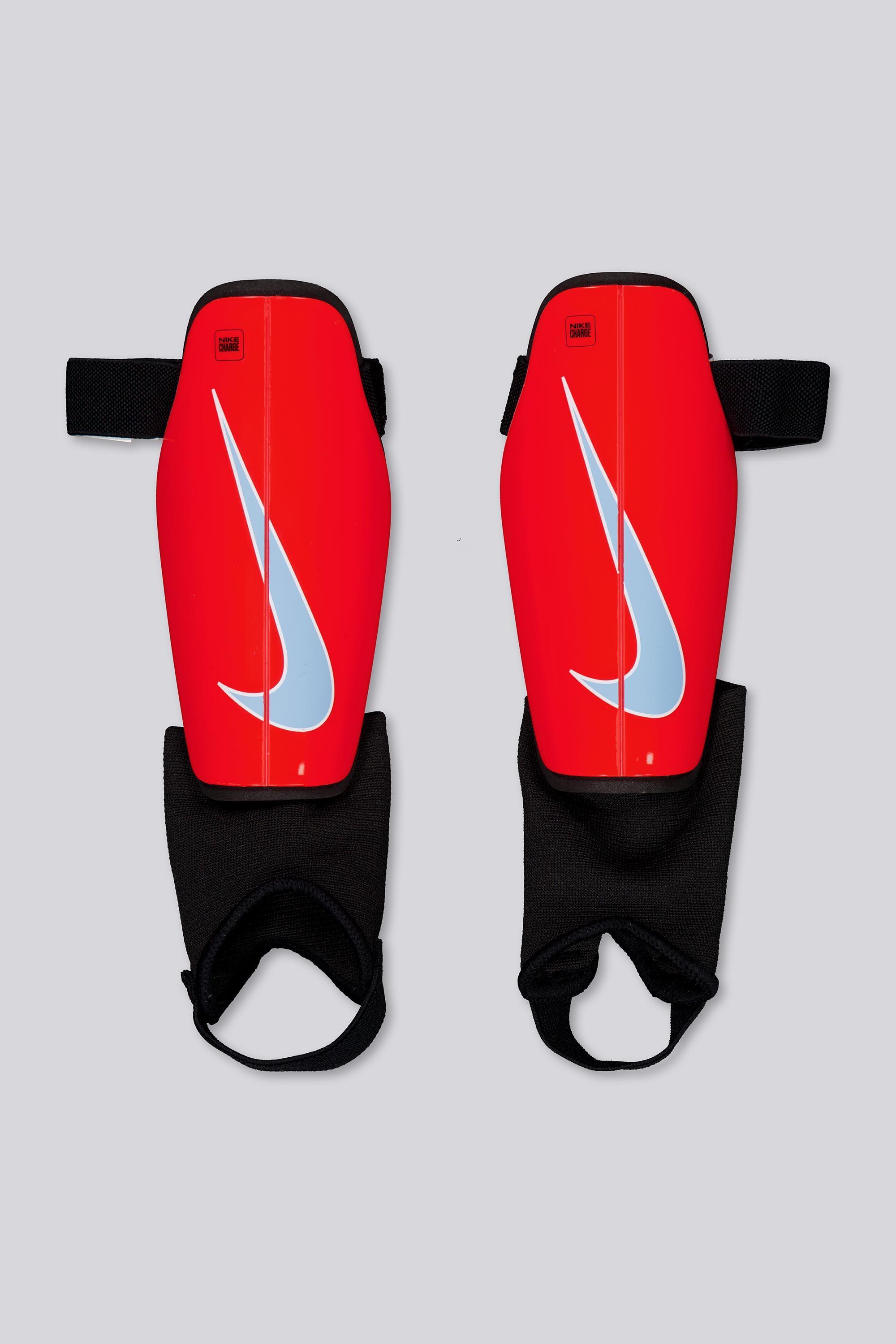 Nike Charge - Coral - Espinilleras Fútbol Junior talla M