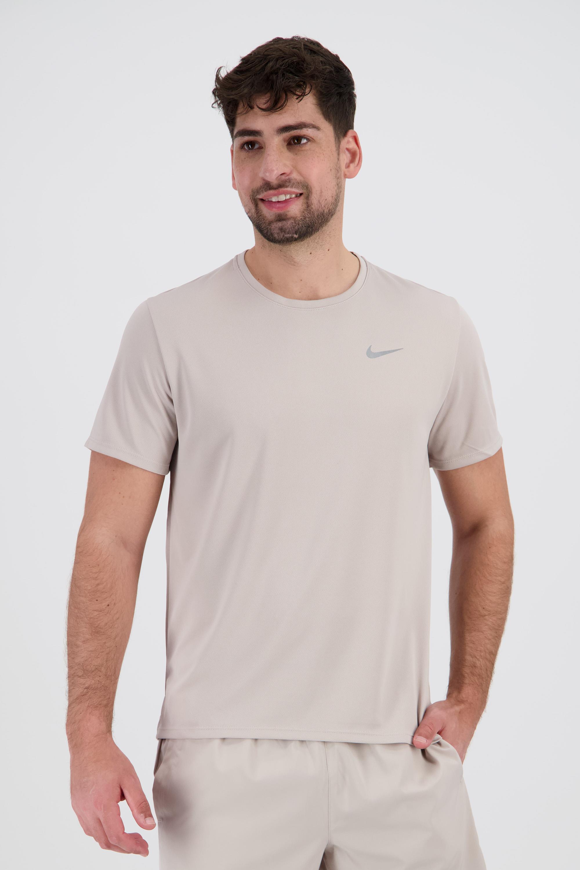Nike Miler - T-Shirt Running Pequeno Homem Castanho