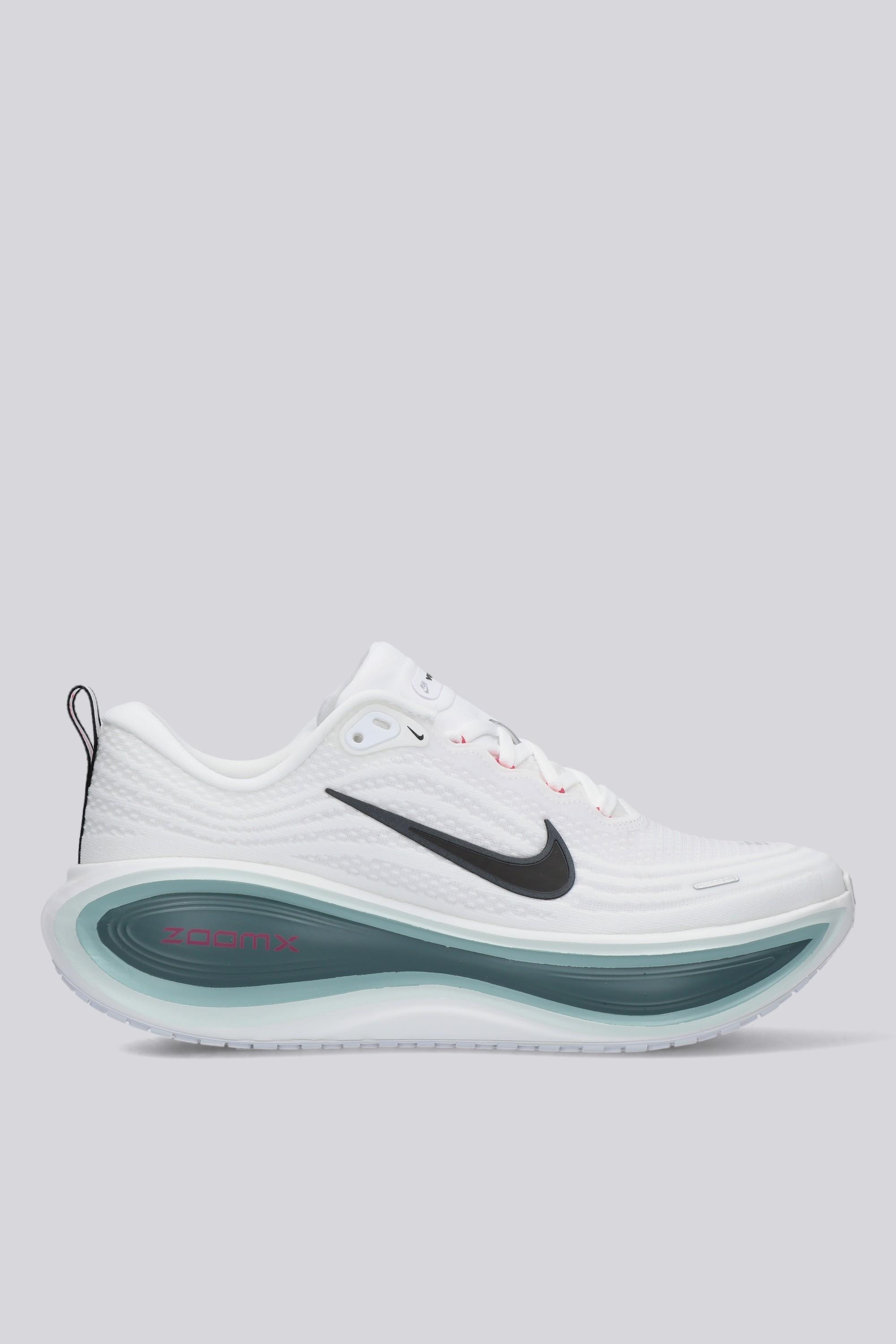 NIKE VOMERO PLUS - Sprinter