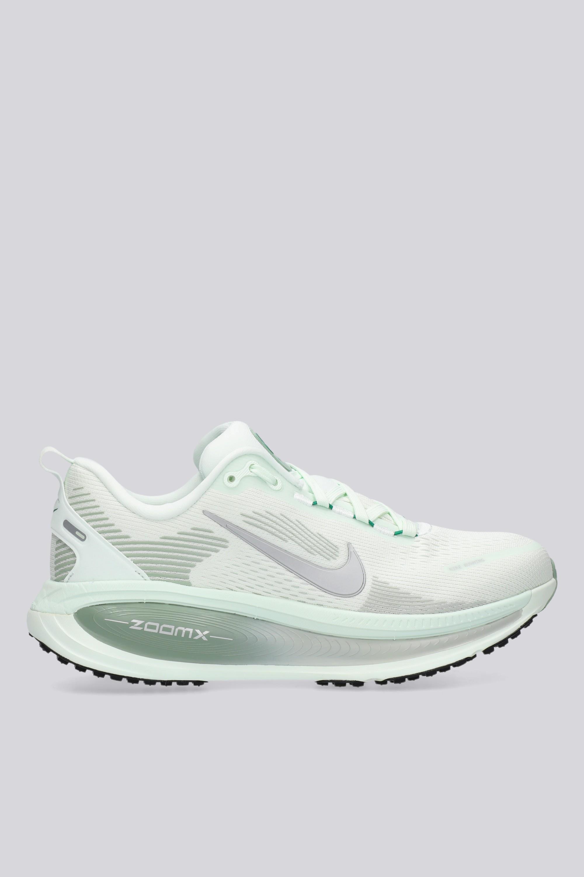 NIKE VOMERO 18 - Sprinter