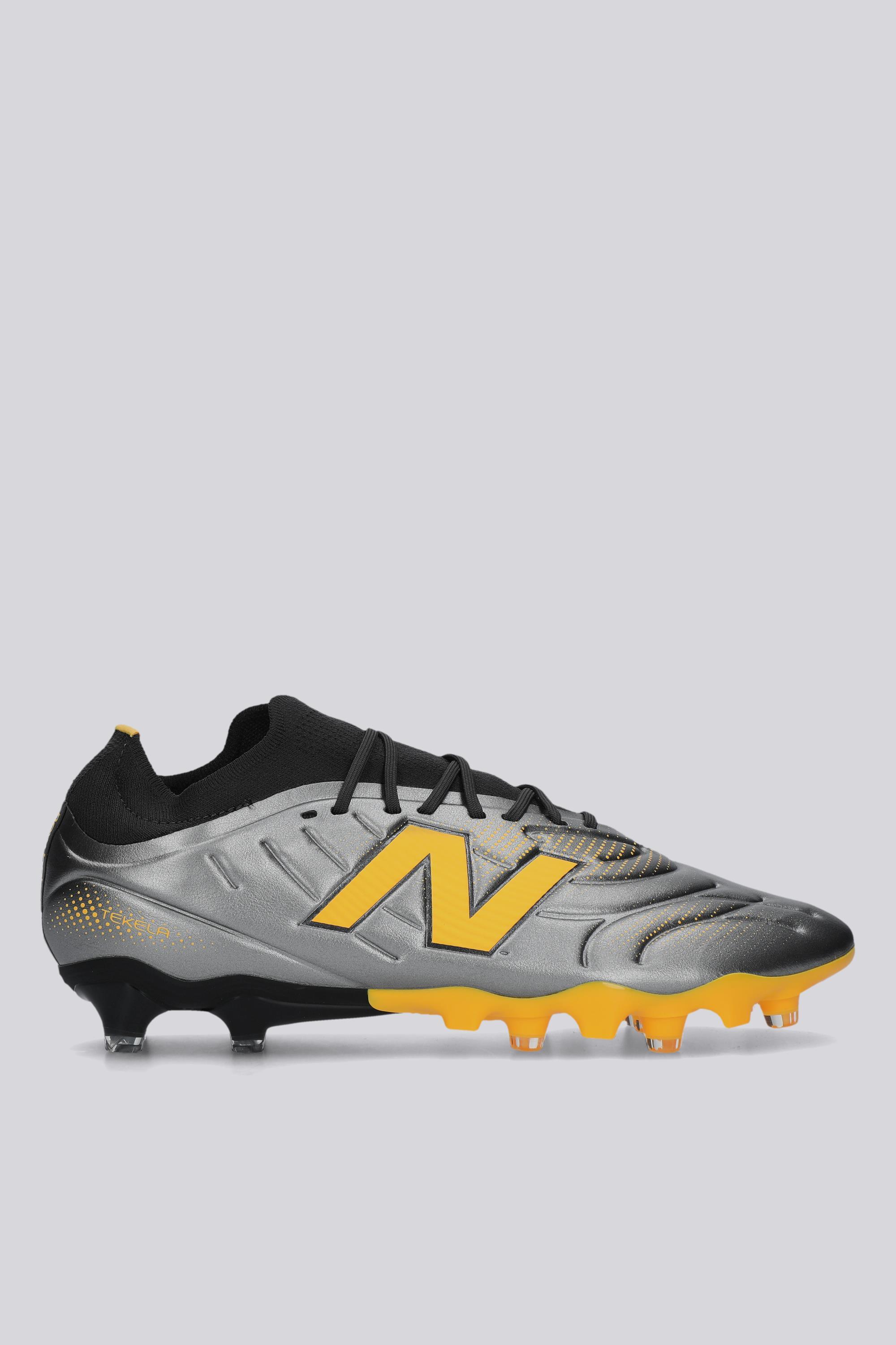 Botas Fútbol Tacos New Balance Tekela MG Grises talla 44.5